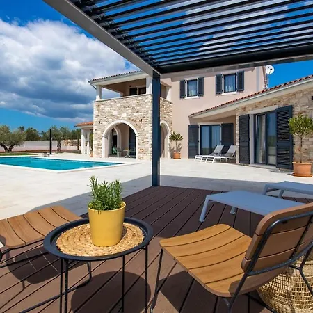 Santa Margherita Villa